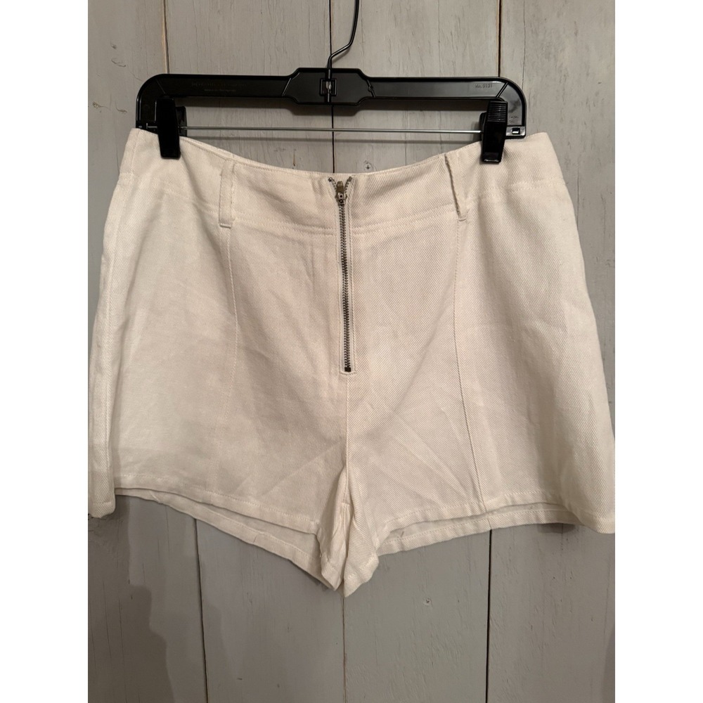 Day + Moon Zip Flare Denim White Shorts Sz-Lg New With Tags‎ Classic Boho